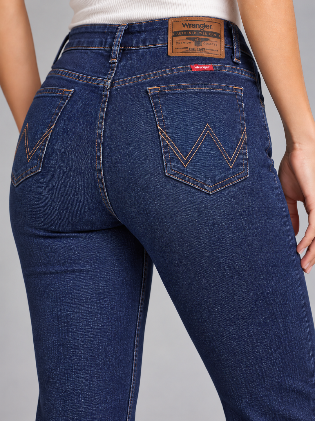 Calça Flare Jeans Feminina Wrangler Premium
